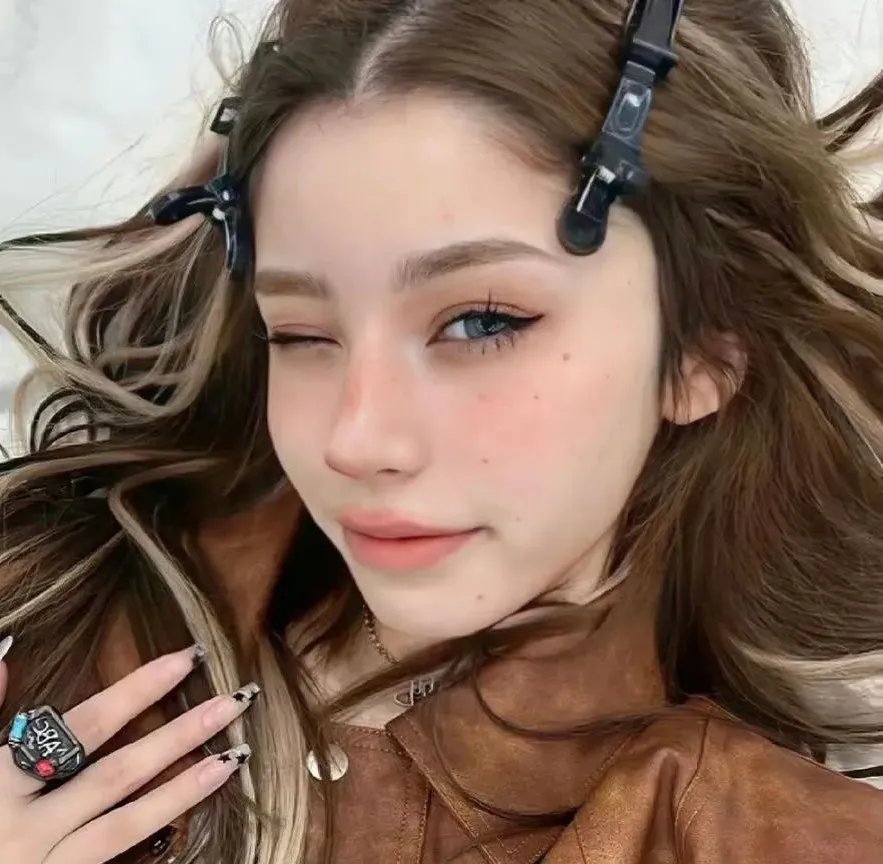 闪闪惹人爱