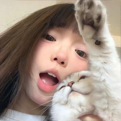 只是陌生人